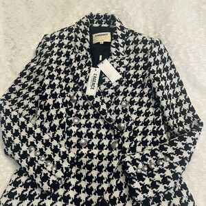 L'AGENCE Monochrome Houndstooth Jacket. New with tags. Size 4